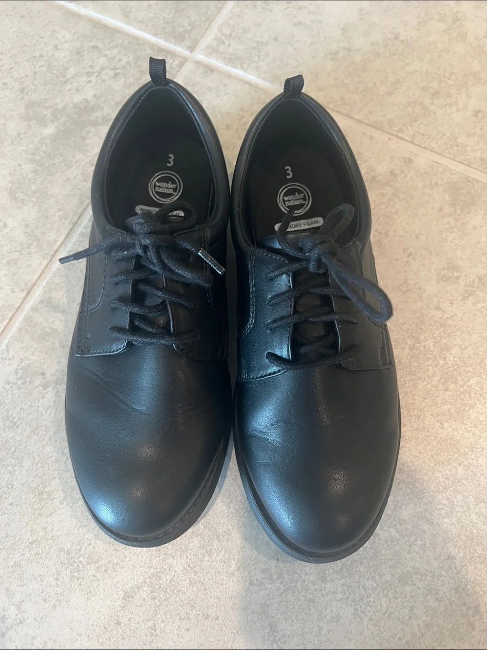 • Like New - wonder nation Black Boys Lace-Up Dress Shoes, size 3 •